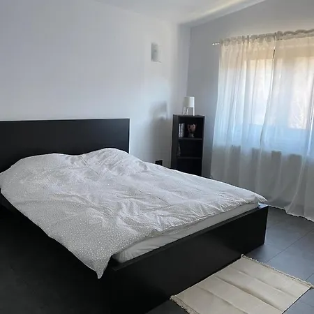 Ava Apartment